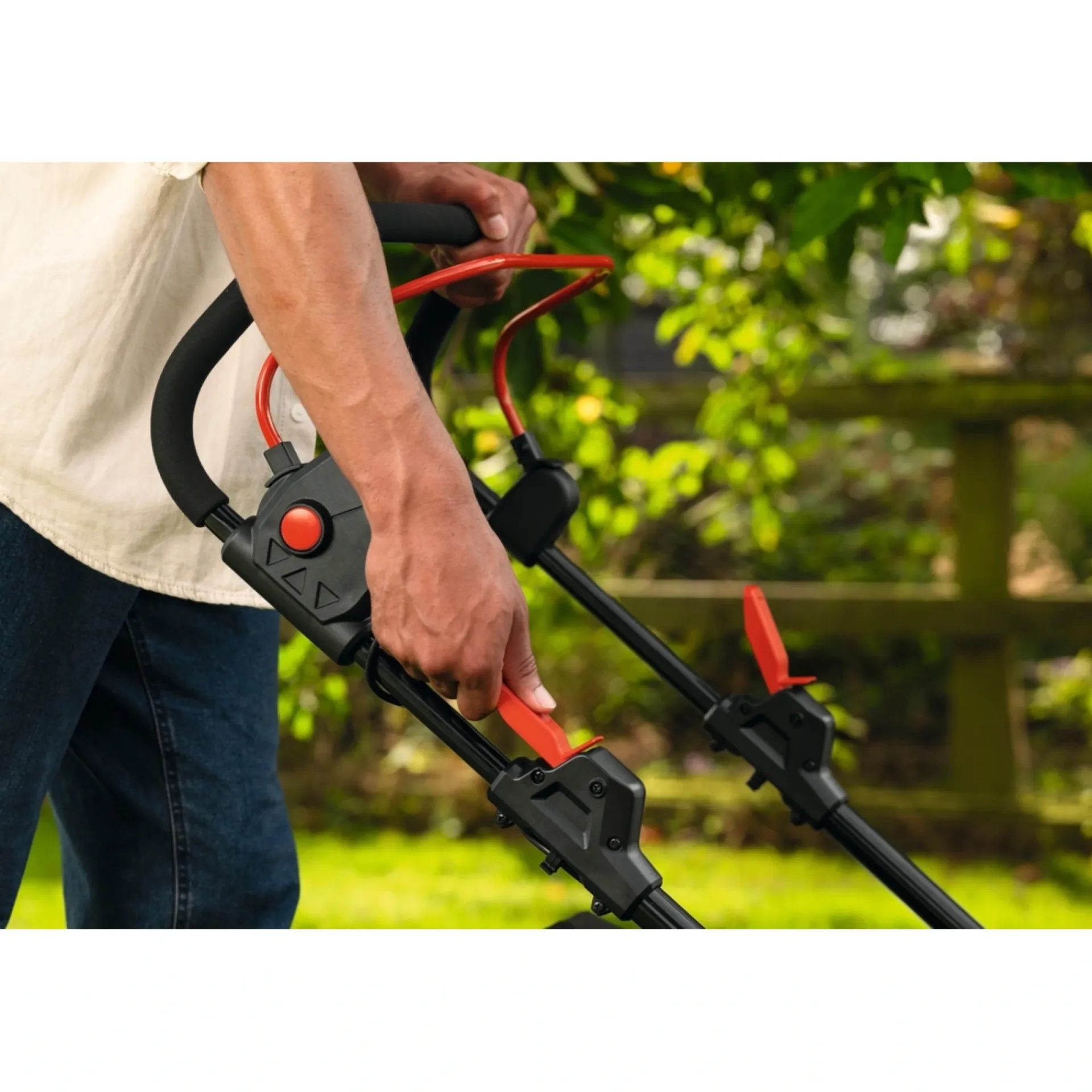 Bosch Plæneklippere > PLÆNEKLIPPER AKKU 18,0 V MED BATTERI