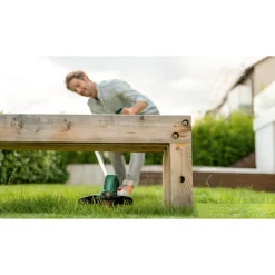 Bosch Græstrimmere > UNIVERSALGRASSCUT 18V-26 GRÆSTRIMMER 26 CM 18,0 V UDEN BATTERI OG LADER