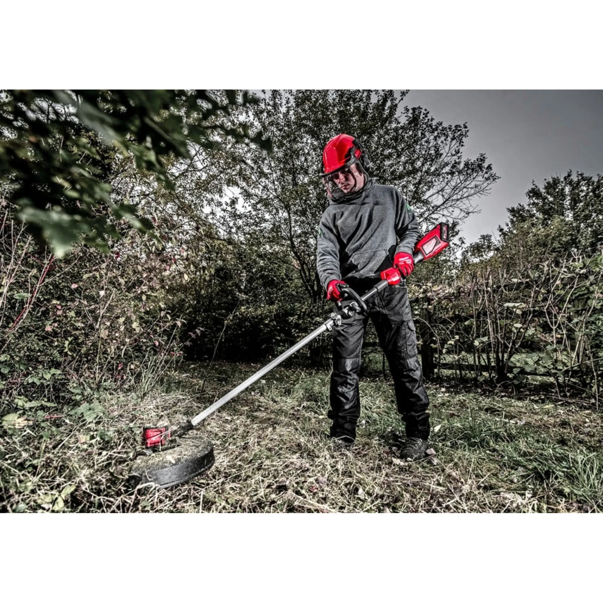 MILWAUKEE Græstrimmere > M18 BLLT-0 GRÆSTRIMMER 40 CM 18V UDEN BATTERI OG LADER