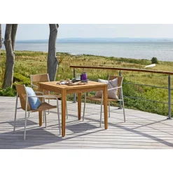 Outrium Havemøbelsæt > GILI/CATANIA MED 4 STOLE HAVEMØBELSÆT TEAK/GRÅBEIGE