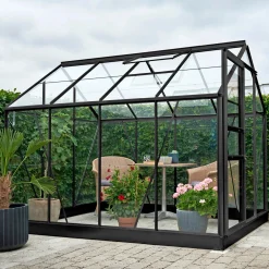 Outrium Drivhuse > HALLS DRIVHUS INKL. SOKKEL 3 MM DELT GLAS SORT 5 M²