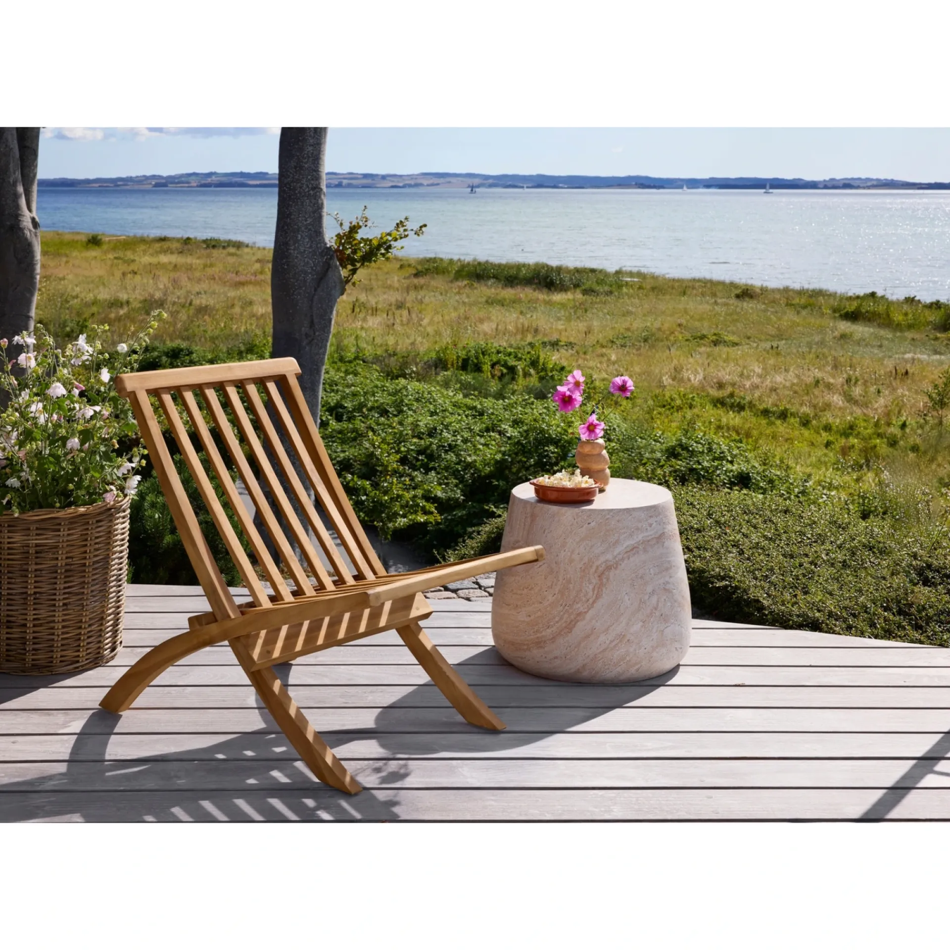 Outrium Lounge Havemøbler > SYROS FOLDEBAR LOUNGESTOL TEAK