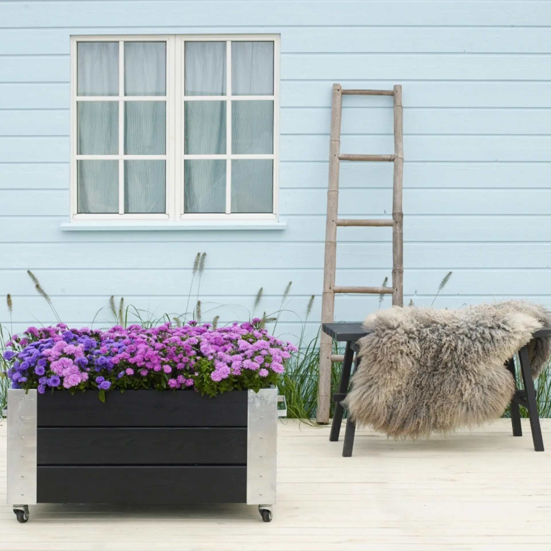 Plus Højbede & Plantekasser > CUBIC BLOMSTERKASSE SORT 45 X 87 X 50 CM
