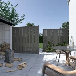 Plus Træhegn > HEGN FUNGICIDBEHANDLET OG GRUNDMALET UMBRAGRÅ 180 X 180 CM