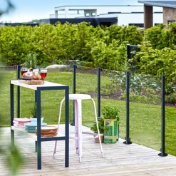 Plus Stolper & Pæle > STOLPE VARMGALVANISERET OG PULVERLAKERET GRÅSORT 4.24 X 4.24 X 96 CM
