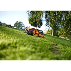 Worx Robotplæneklippere > VISION WR206E ROBOTPLÆNEKLIPPER 600 M2
